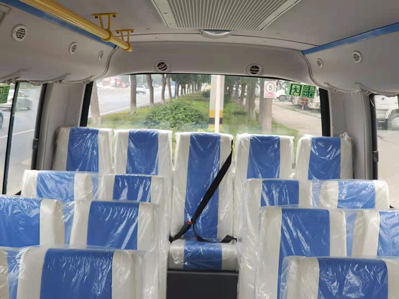 衡陽市19座通勤客車 二手客車出口 東風(fēng)客車 客運客車 村村通客車 客車玻璃 客車配件 9座客車配件